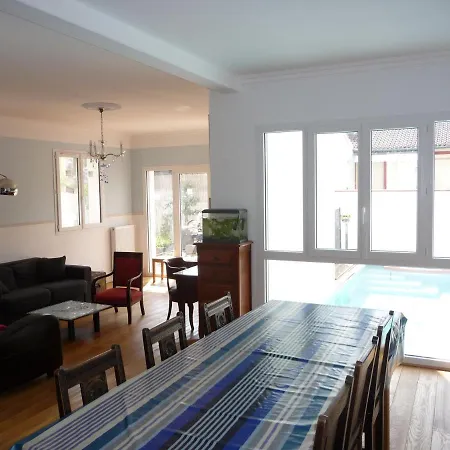 Villa Belle Maison, Beau Quartier, Proche Centre Ville, 5